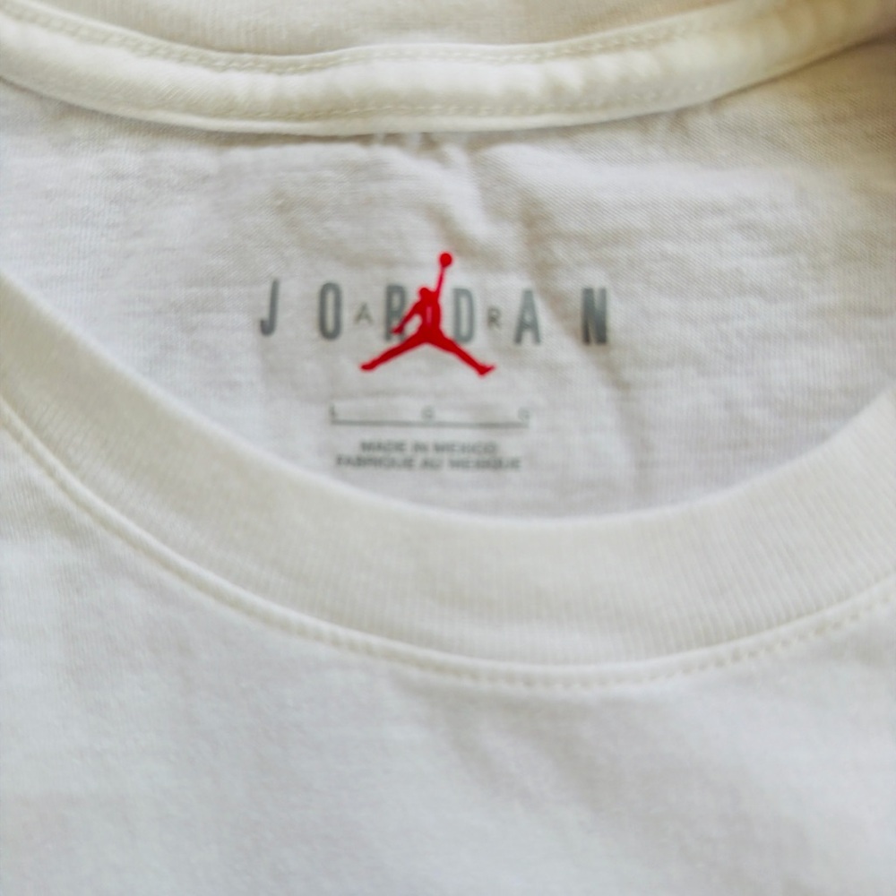 Air Jordan Jumpman Michael Jordan Dunking Large T-shirt - Picture 3 of 3